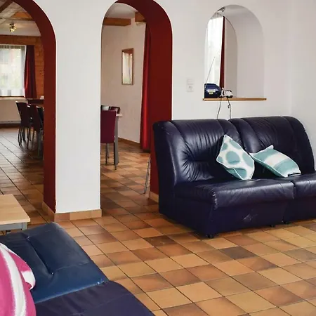 Prázdninový dům Six Bedroom Holiday In Waimes